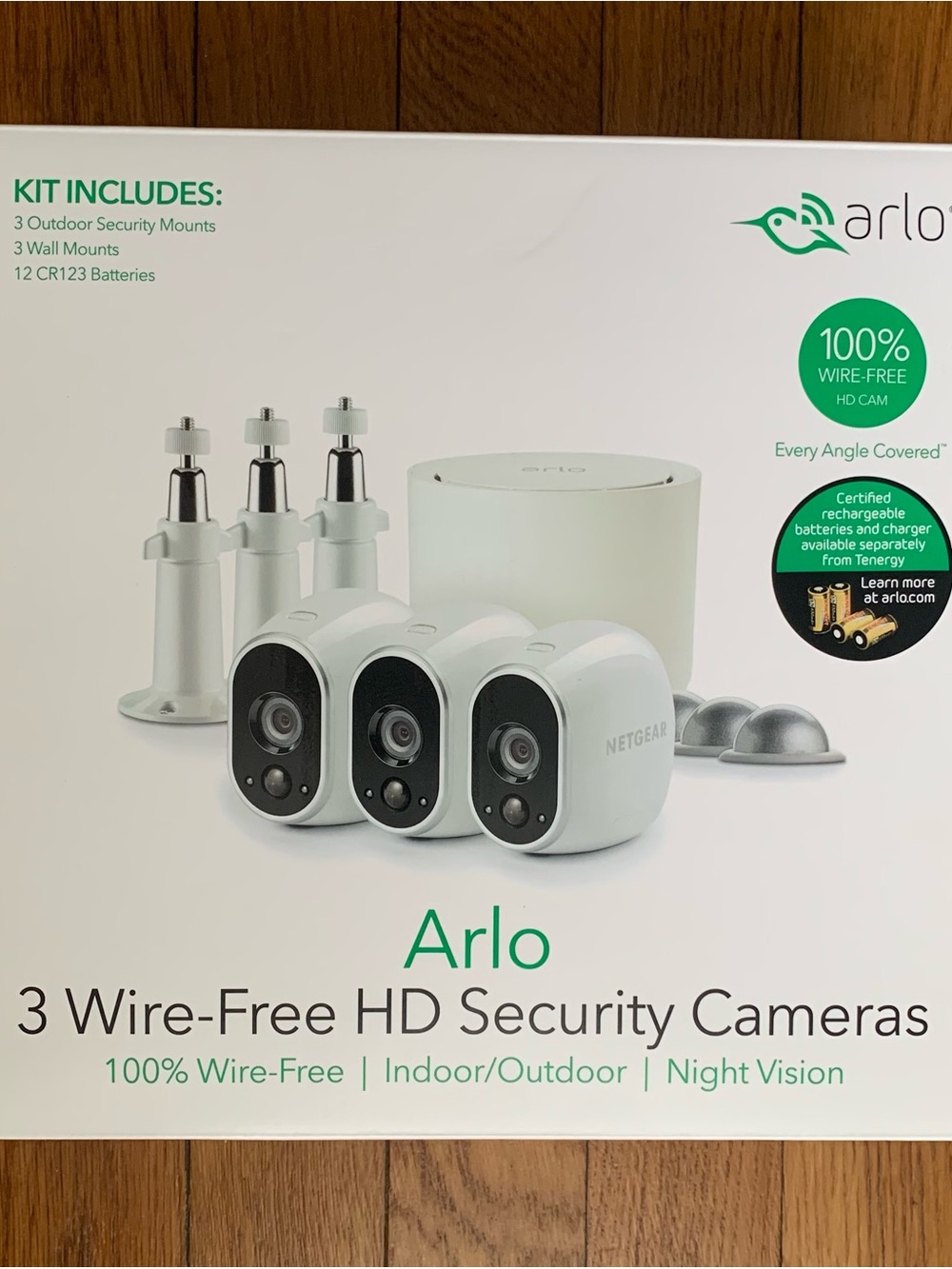 Arlo Wireless Indoor/Outdoor HD Security Cameras (OPEN BOX/NEW)